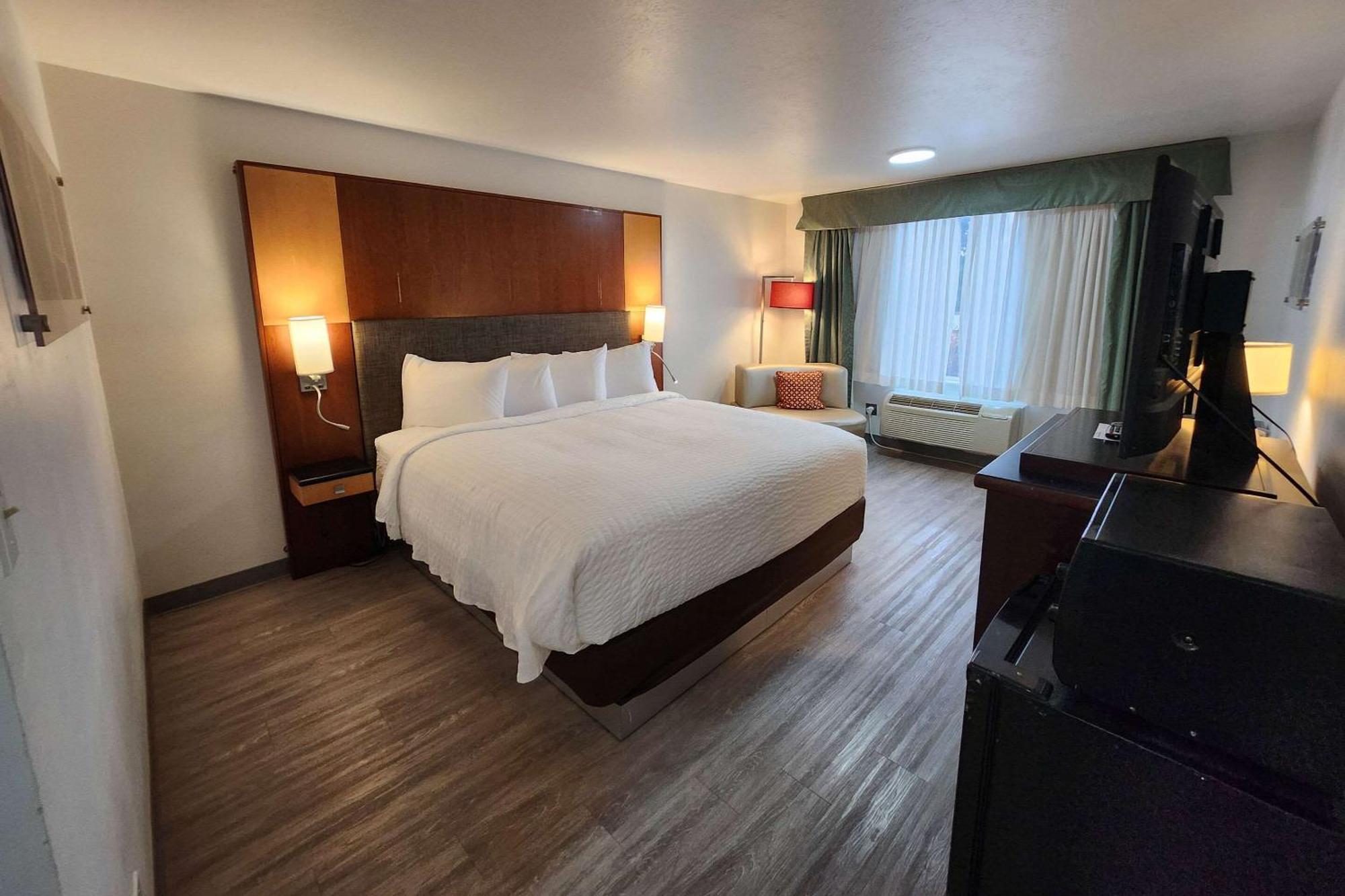 Le Ritz Hotel&Suites Idaho Falls Exterior foto
